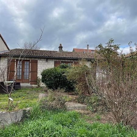 May'S Cottage Availles-Limouzine Exterior photo