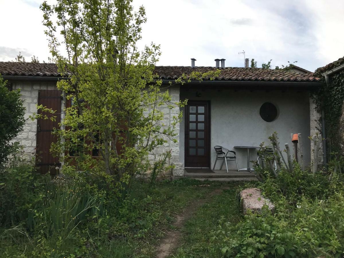 May'S Cottage Availles-Limouzine Exterior photo